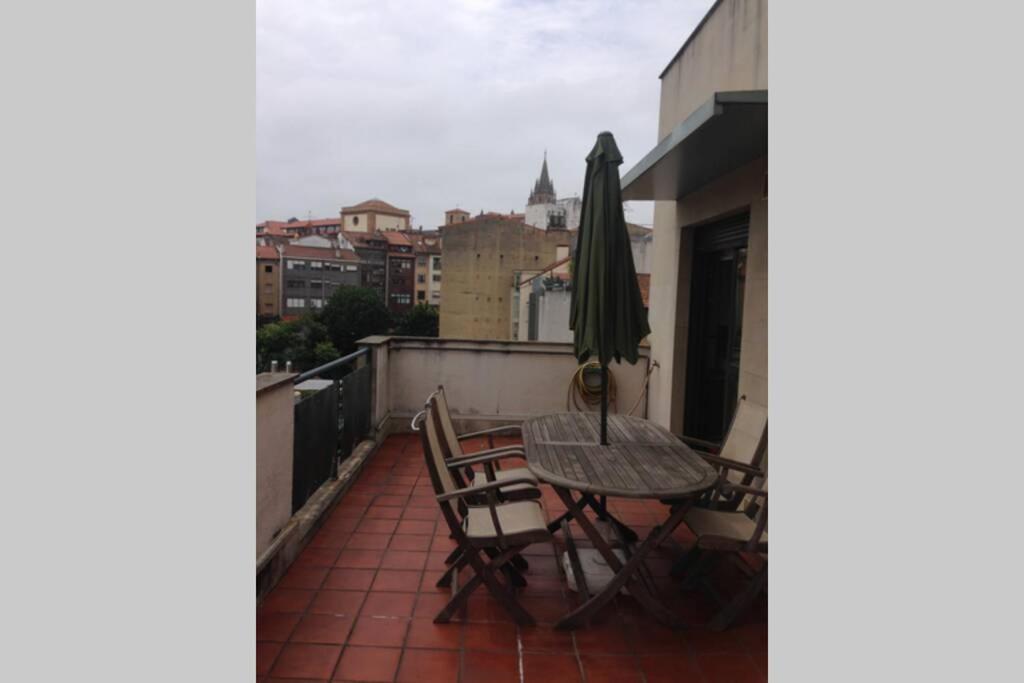 Appartamento Atico centro Oviedo 3hab+garaje+terraza+wifi Esterno foto